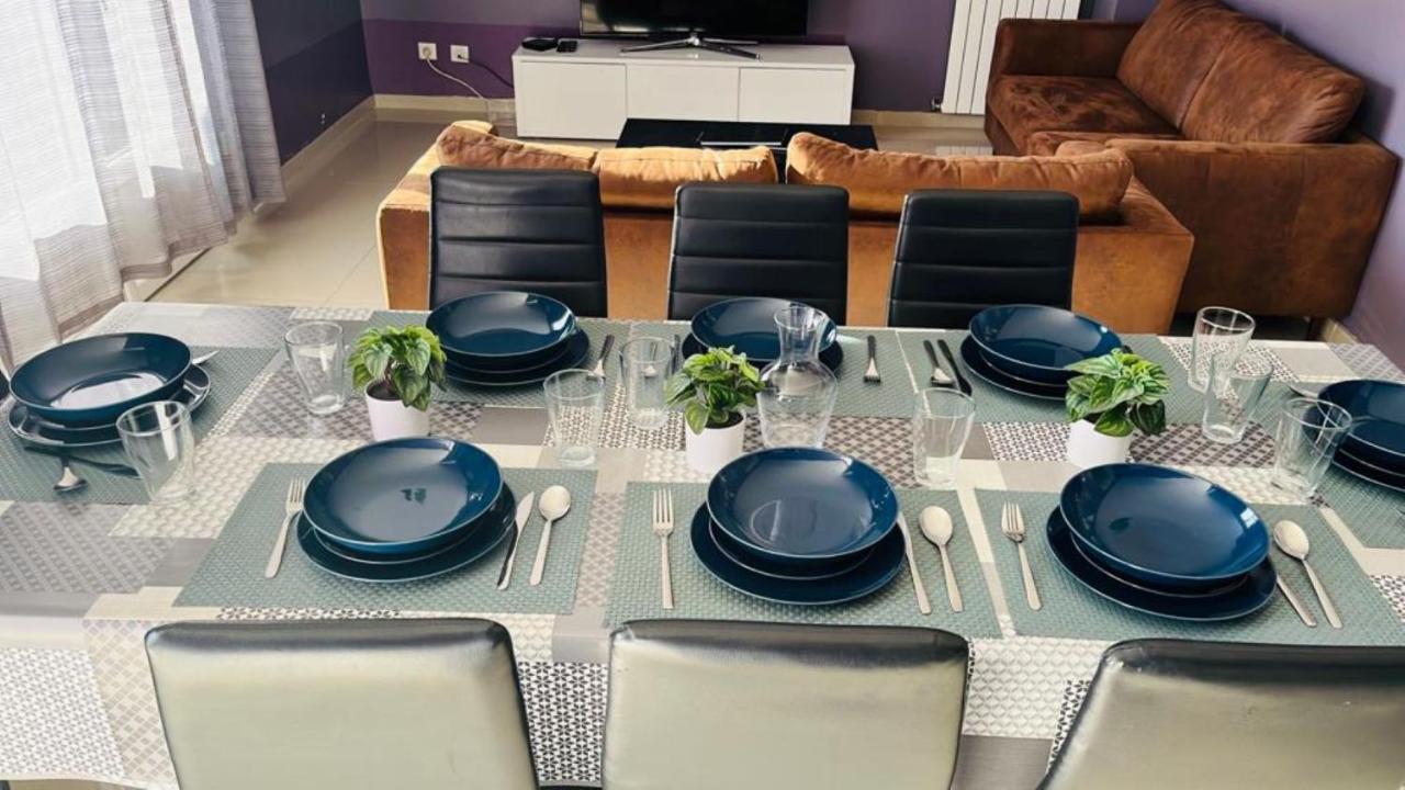 100M2 2 Chambres 8 Personnes - Grand Parking Et Terrasse Privee - Proche Cdg-Parc Expositions-Paris-Asterix-Disney Villepinte  Eksteriør billede